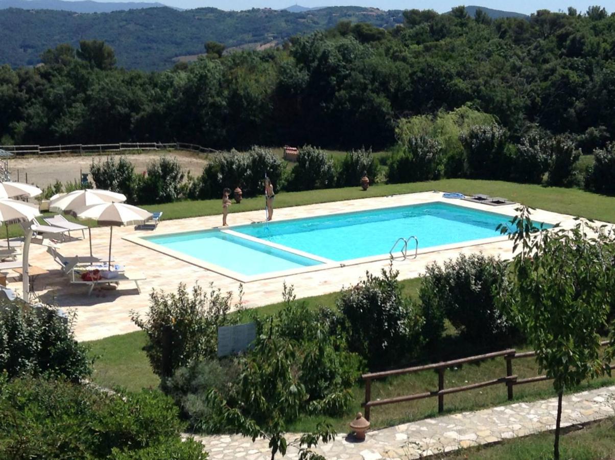 Erba Di Campo Residence Quercianella Eksteriør bilde