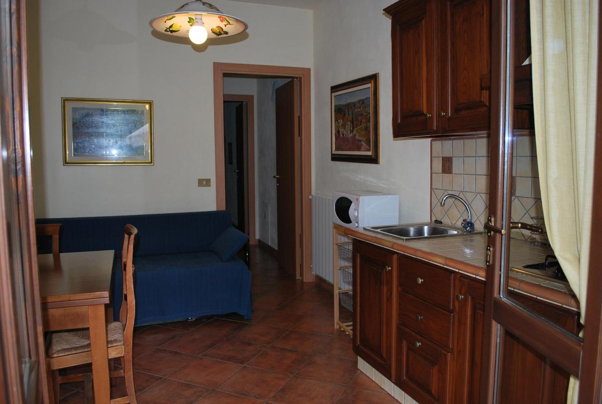 Erba Di Campo Residence Quercianella Eksteriør bilde